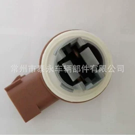 灯头、灯座;其他灯具配件;连接器