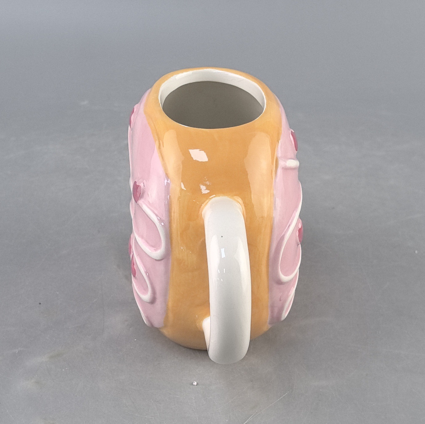 Inventario de cerámica creativa taza de helado de dibujos animados taza de agua de cerámica pequeña taza de marca fresca taza de helado taza de leche