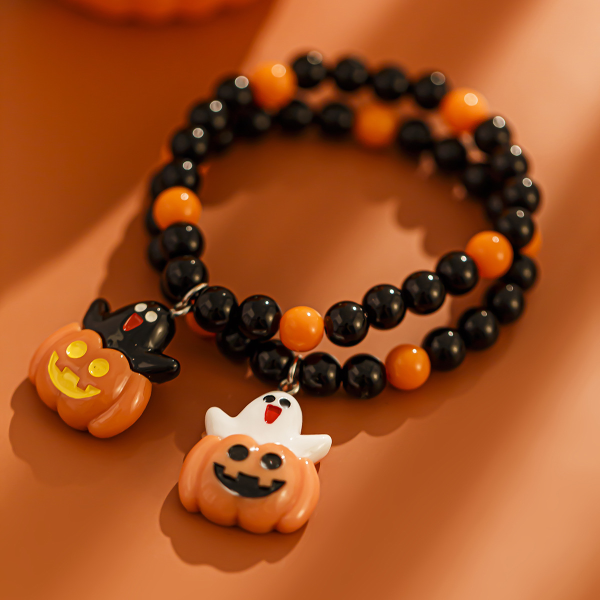 Pulsera de cerámica blanda multicapa con diseño de calabaza fantasma y viento de Ins, pulsera de bruja fantasma para fiesta de Halloween_voghion.com