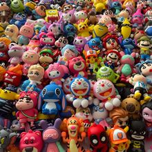 大号公仔网红潮玩公仔地摊夜市跑量摆摊手办玩具PVC立体卡通玩偶