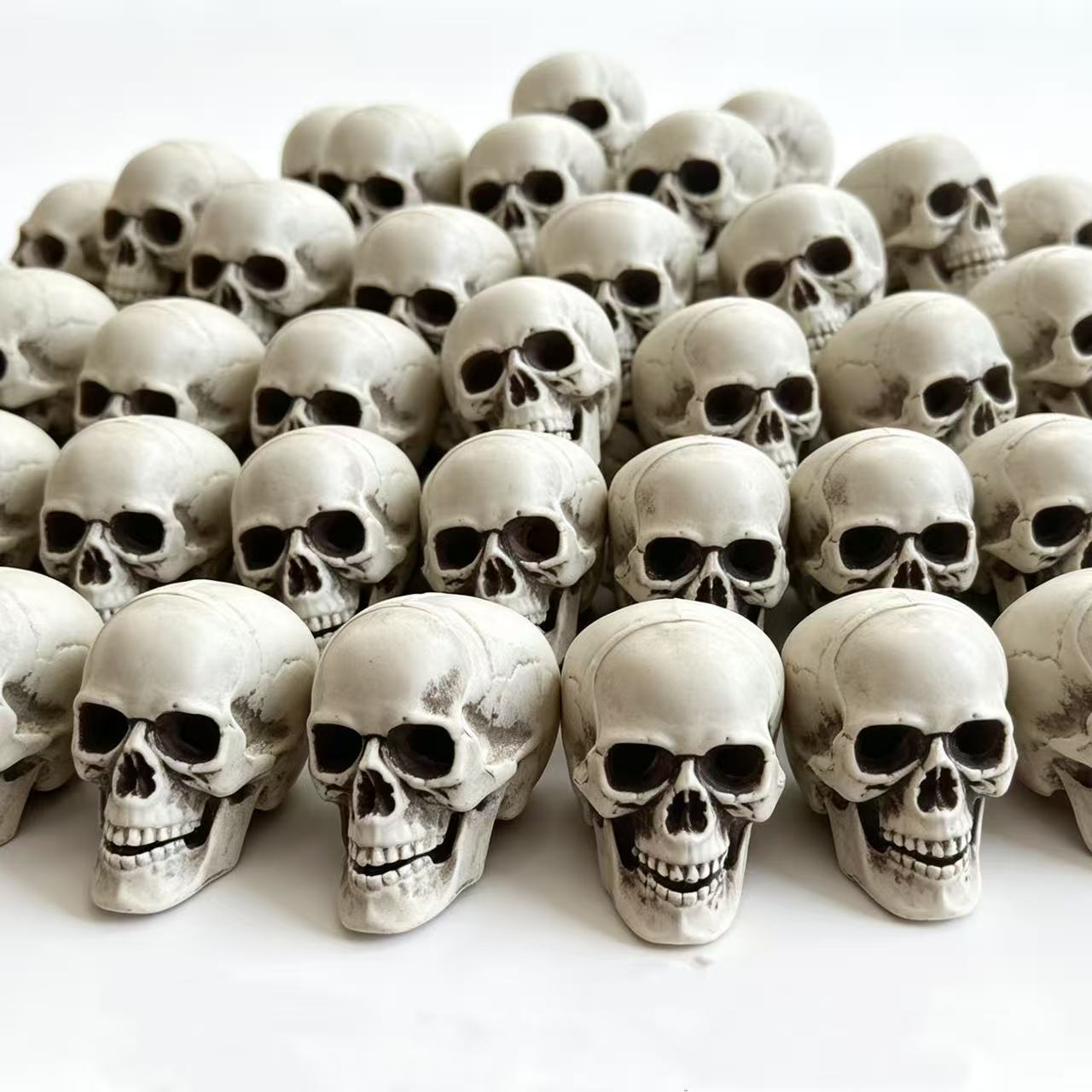 Fábrica directa de Halloween 7 dientes vivos bar calaveras habitaciones secretas decoración de casas embrujadas simulación de terror