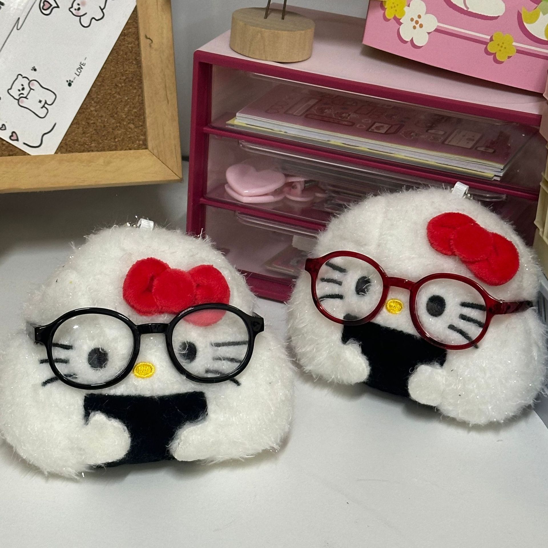 Hello kitty, glasses, cute cartoon pendant