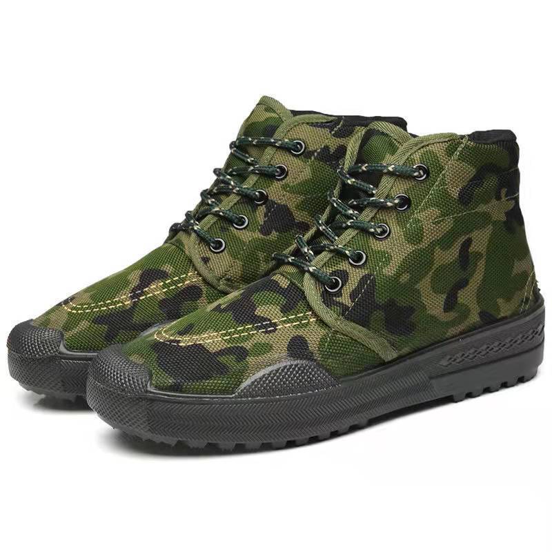 Factory wholesale high-top release shoes men's construction site work shoes military training shoes women's training rubber shoes farmland labor protection shoes Factory wholesale high-top release shoes men's construction site work shoes military training shoes women's training rubber shoes farmland labor protection shoes