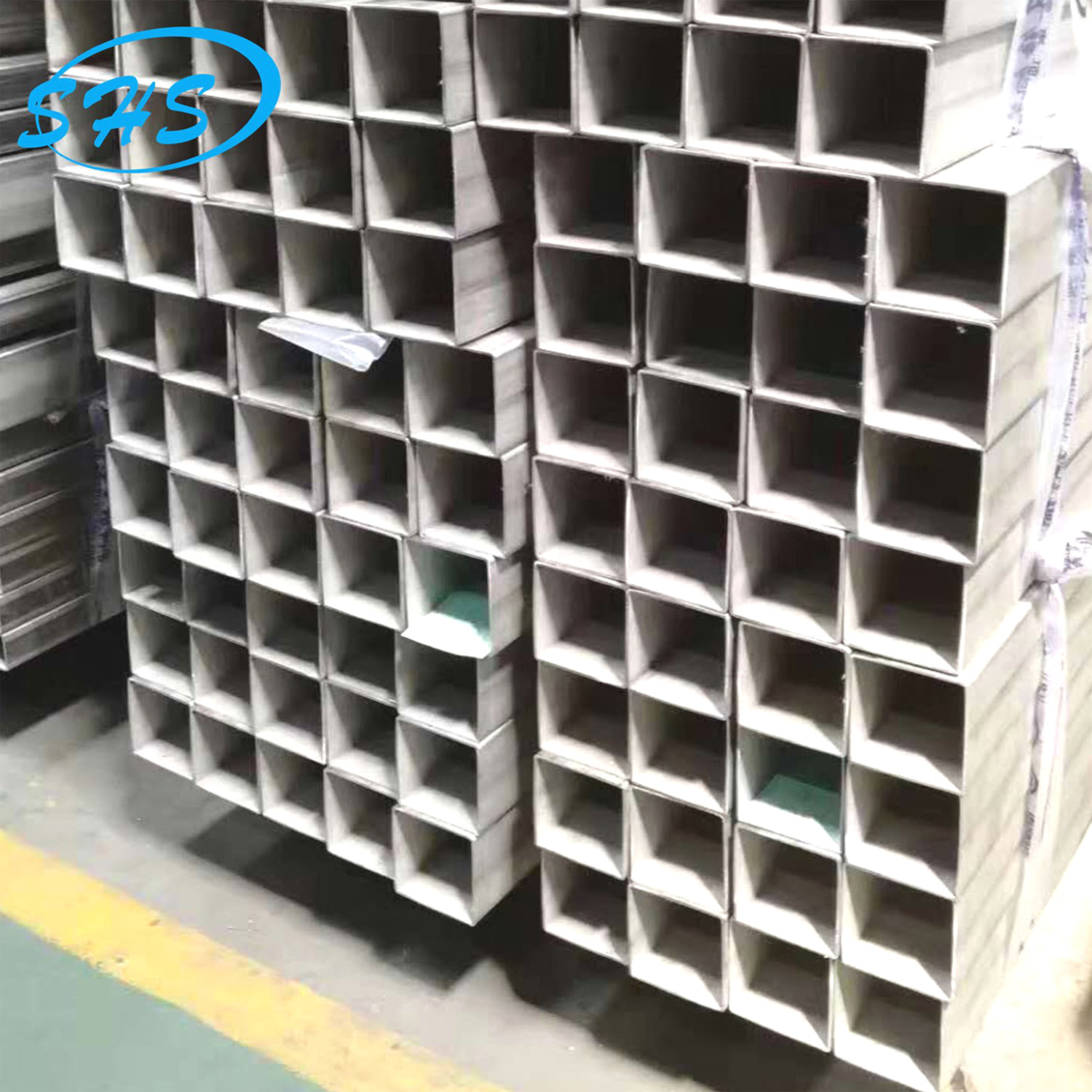 SUS304不锈钢大方管80X80X2.0 抛光表面 工程建筑装饰 桥梁护栏用