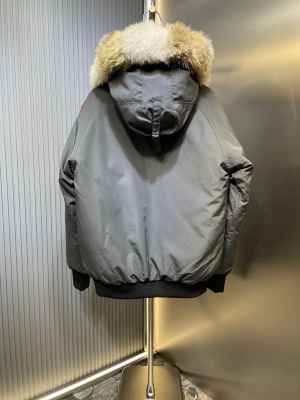 毒家正确版NFC芯片鹅家01款狼毛领飞行员夹克短款羽绒服男女同款|undefined