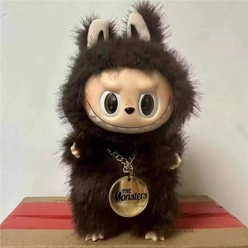 Плюшевый брелок для сумки (Zимоми) Подвеска Little Leader Labubu, эмалированное лицо и искусственный мех, милый брелок-ключница