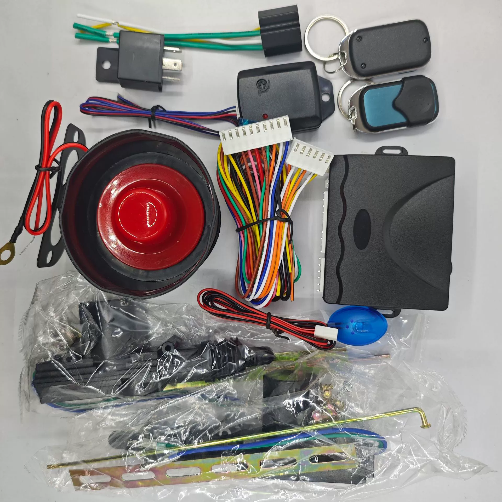 Автосигнализация с центральным замком и центральным управлением от поставщика AliExpress