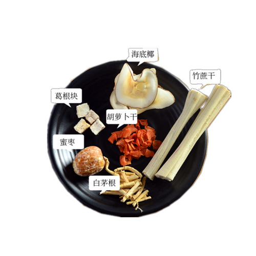 Carefully selected ingredients for soup dumplings made with grass roots, bamboo cane water, sea coconut, snow pear and Guangdong children’s boiled water for all seasons.