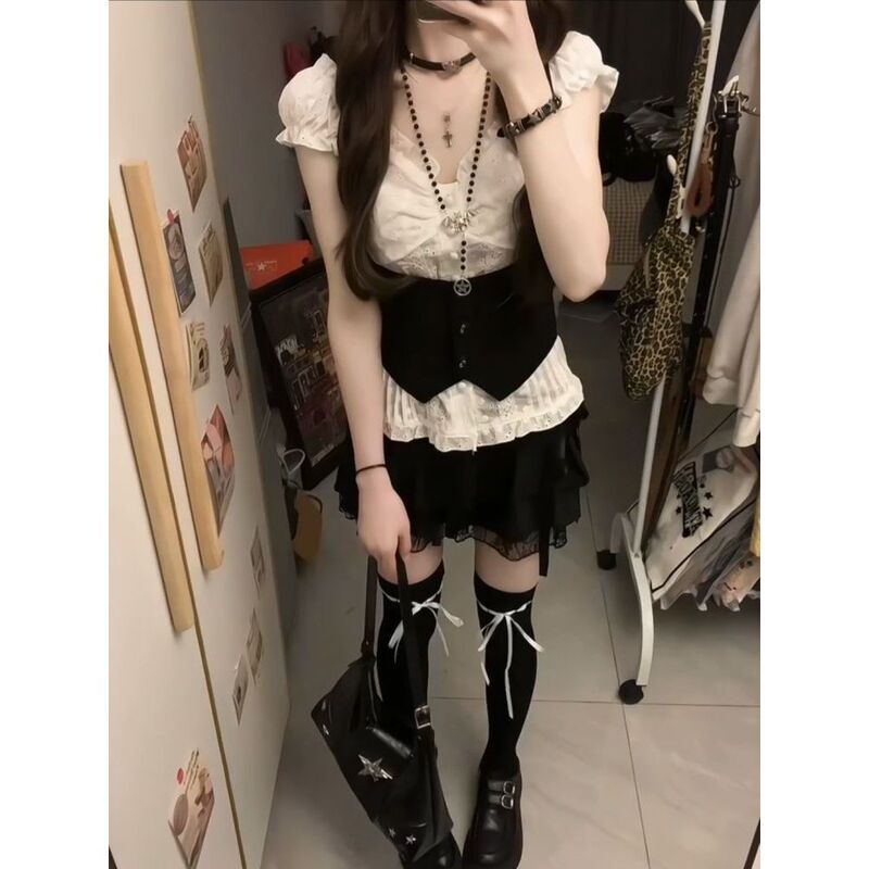 学院甜美少女套装暗黑马甲蕾丝泡泡袖衬衫显瘦层次蛋糕短裙三件套|undefined