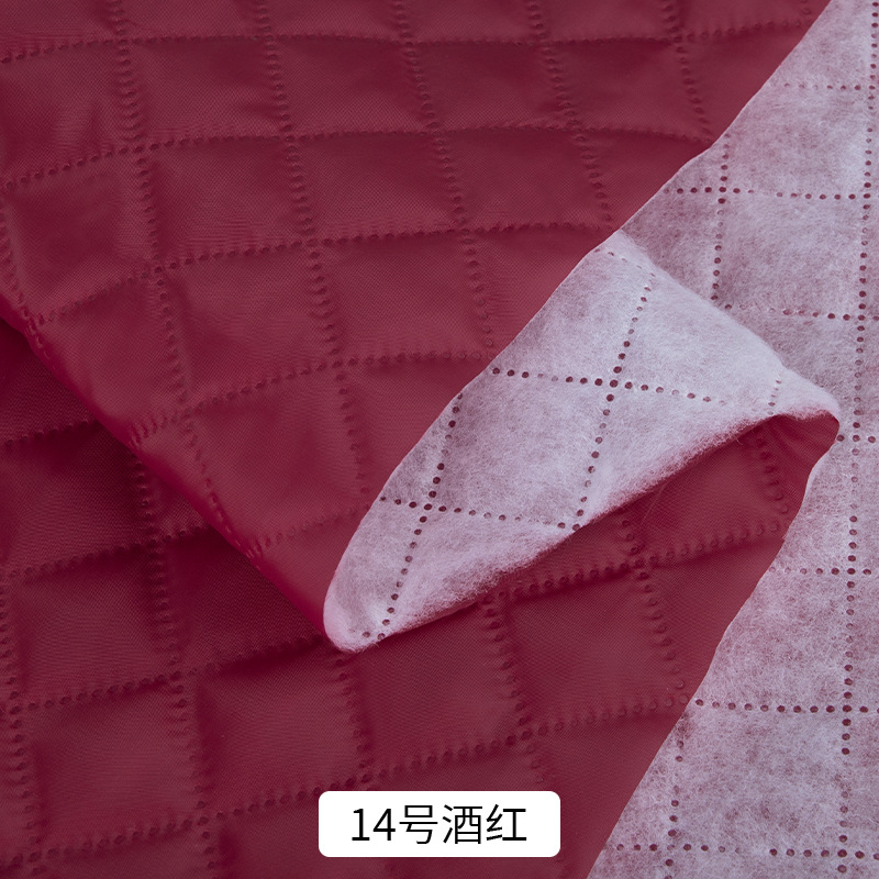 ポリエステルタフタキルティング綿の裏地ポリエステルは綿布秋冬超音波綿のコートのコートの服の裏地を挟みます。