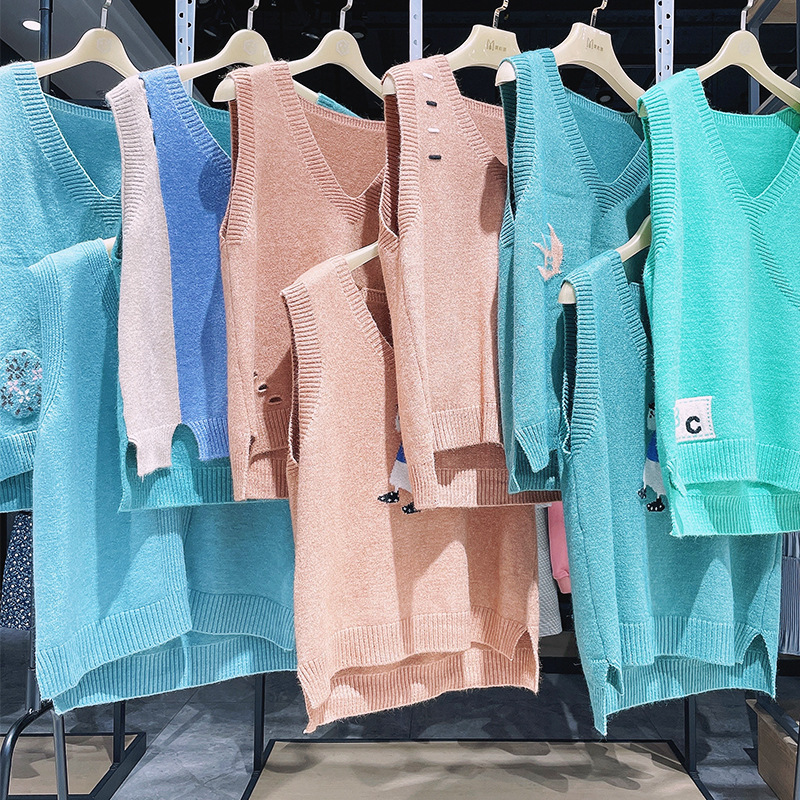 马甲毛衣夹克背心品牌折扣女装商场撤柜走份批发一手大牌高端毛衣