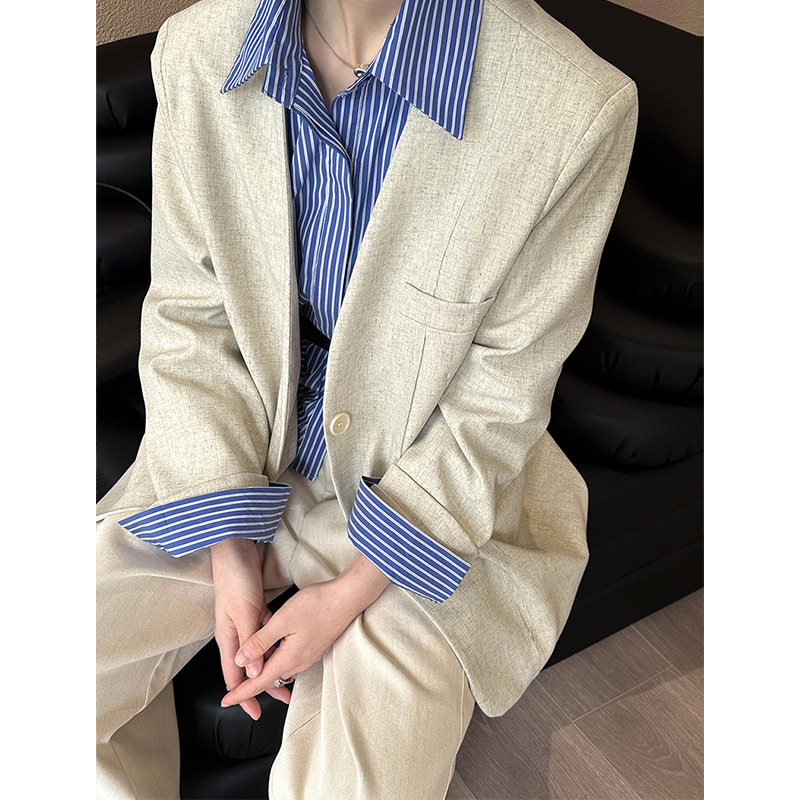 Orange Zhi Spring New Korean Style Casual V-Neck Blazer with a Stylish Design 9803