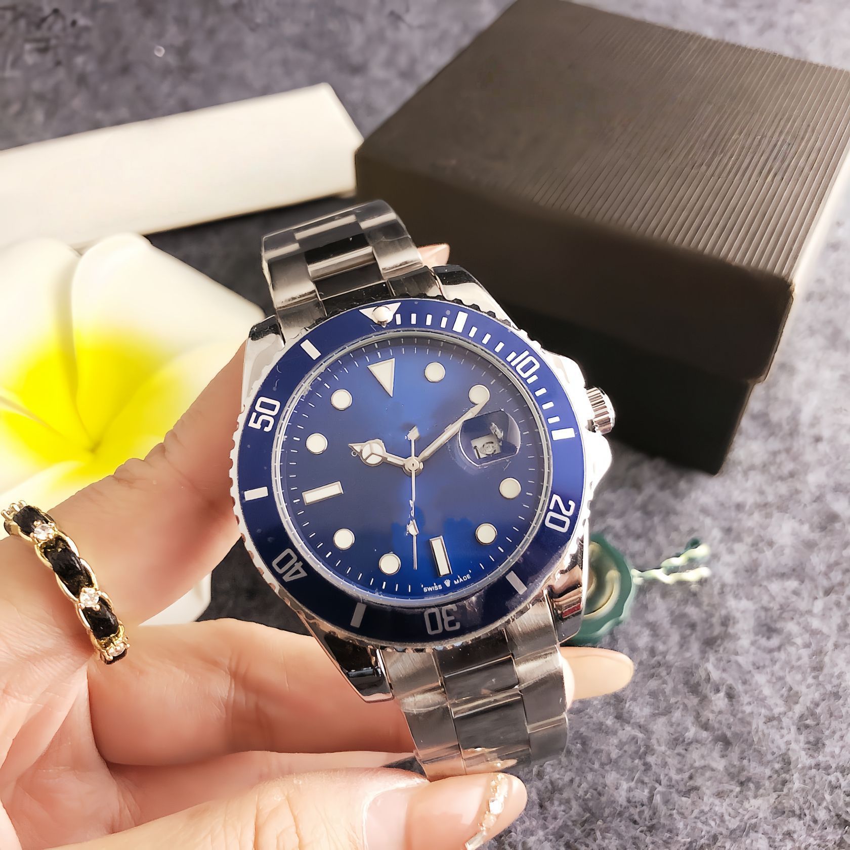 Manufacturer Men's Waterproof Watch Non-Automatic Mechanical Factory Cool Men's Watch Foreign Trade Solid Steel Band Quartz Movement Watch