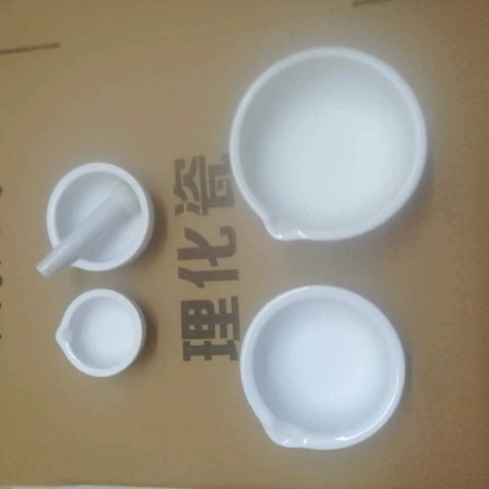 Лабораторные принадлежности: 【Керамический ступок】 Ступок 130 мм с пестиком для домашней косметики. Оптовая продажа химического и физического фарфора