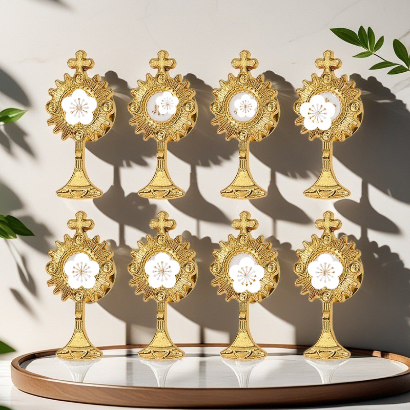 Aleación transfronteriza JHS Holy Grail Light broche de oro accesorios de aleación broche de decoración de ropa