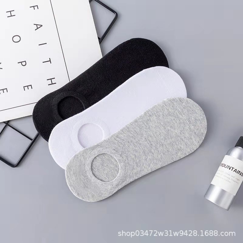 006 White Invisible Socks