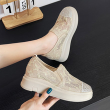 透气内增女鞋蕾丝布2025新款镂空渔夫鞋厚底松糕坡跟轻便乐福鞋女