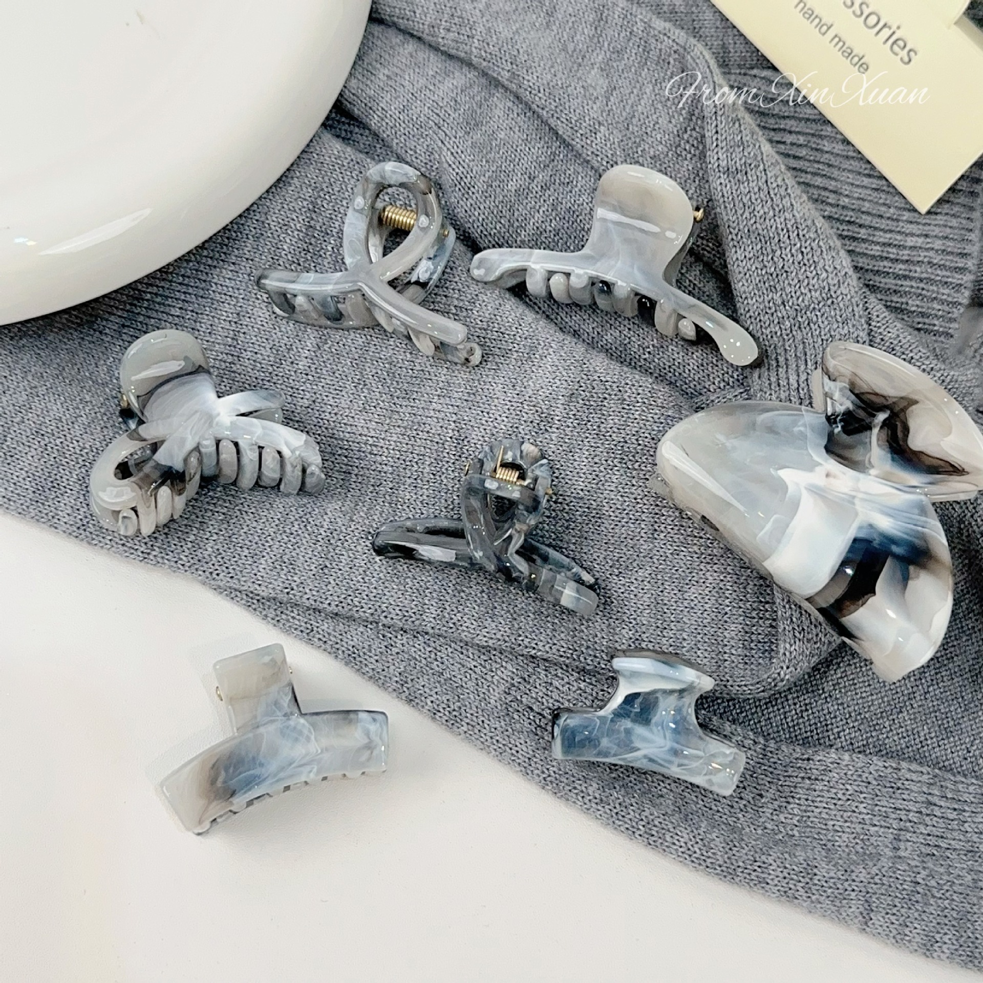 Nuovo fermaglio per capelli cinese nero grigio di piccole dimensioni, semplice, versatile, con frangia laterale, pratico accessorio per capelli_voghion.com