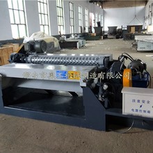 木材去皮机新型狼牙棒液压打皮机液压找圆机木材找圆机木材扒皮机