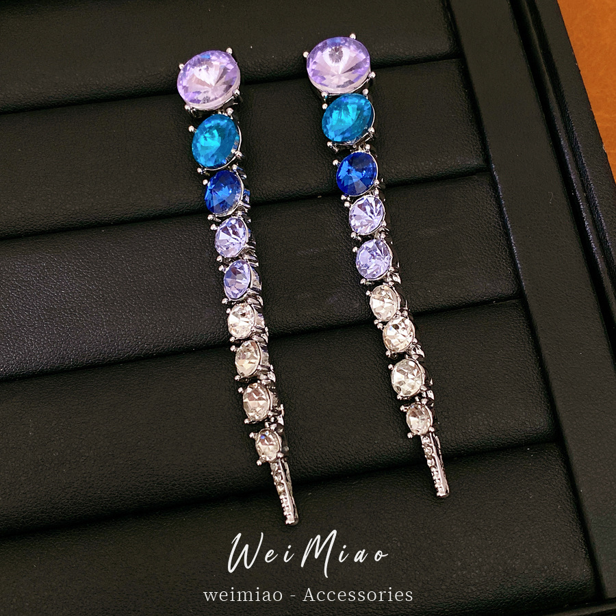 Collar ajustable de diamante redondo gradiente ligero de lujo nicho cadena de clavícula personalidad estilo de moda conjunto de joyería