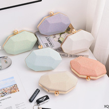 ���Ķ�ɫ���x�r�����wŮͨ�ڲ�Ҏ�t���������W���LPU�Y����