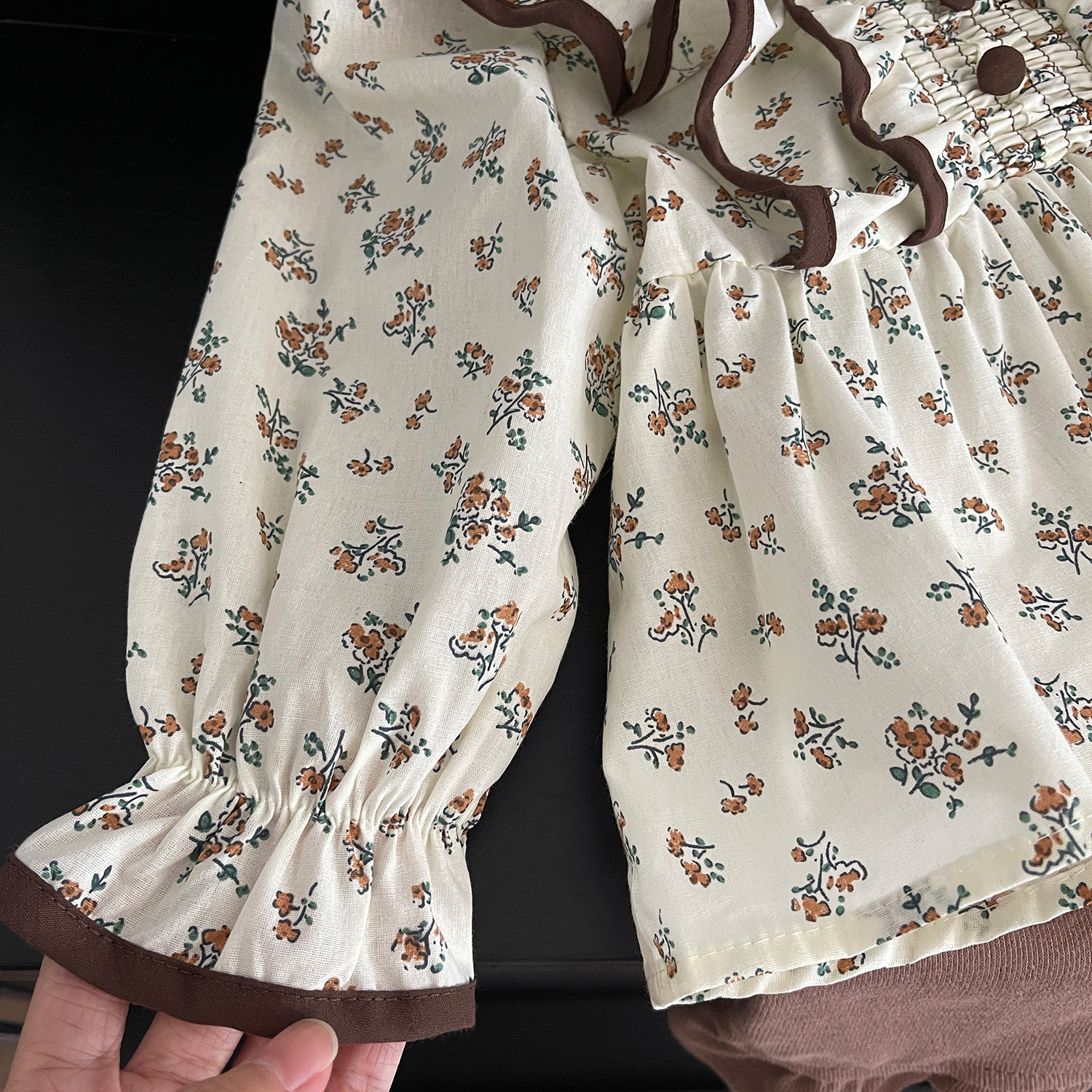 Mädchen Blumen V-ausschnitt Oberteil Und Schlaghose Set Herbst_voghion.com