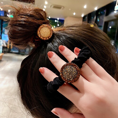 New  Large Intestine Ring for Women, Fashionable and Stylish, Circular Design with Full Diamond Hair Ties, Korean Inspired Hair Accessories