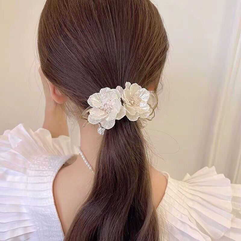 Women's Elegant Flower Plastic Hair Claws display picture 4
