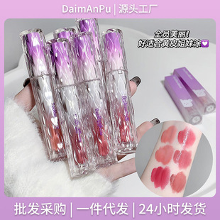 DaiMenBear�R�洽�Բ�մ���־�ˮ�ⲻ�׵�ɫ�@���F��ڼt�������l