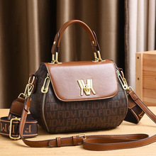 �S�Ұ���Ů2025�¿��ļ���Ůʿб��������r�Іμ�С��Ůһ�����l