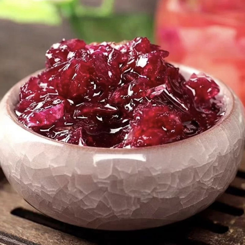 50g/bottle Yunnan Hei Hong Rose Flower Tea, rich aroma, edible flower tea, Yunnan Dian Hong Rose with golden edge petals