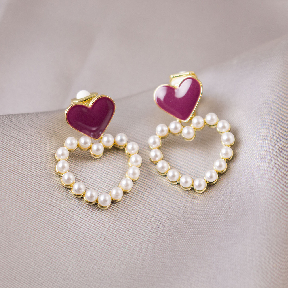 Perlas de amor huecas sin orejas nuevas pinzas para la oreja que gotean aceite corazón melocotón dulce pinzas para la oreja de triángulo avanzado pendientes elegantes mujeres