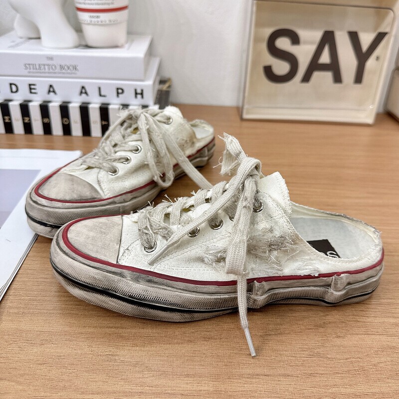 2026 New Vintage Distressed Canvas Clogs for Women, Post-Apocalyptic Style with Holes, Lace-Up Casual Dirty Half-Slippers 2026 New Vintage Distressed Canvas Clogs for Women, Post-Apocalyptic Style with Holes, Lace-Up Casual Dirty Half-Slippers