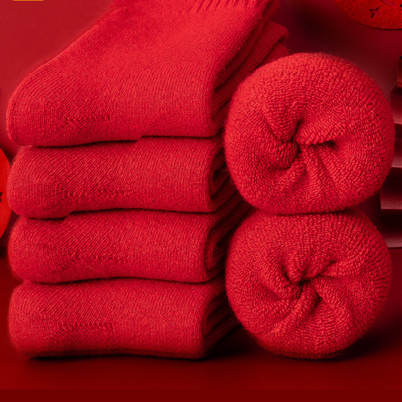 Новый год красный