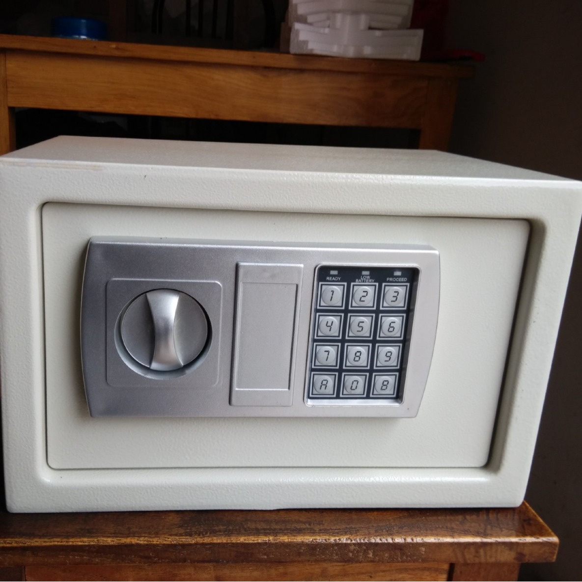 Electronic home safe