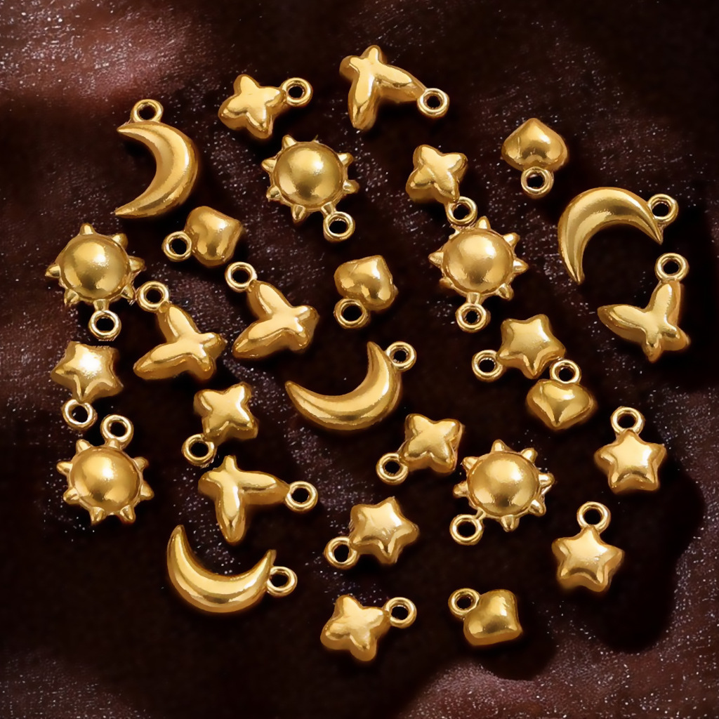 Real Gold Plated Plating Material DIY Jewelry Accessories Classification Hole 1~1.9mm Hole Size 1 Piece Quantity 1 Piece Hole 1~1.9mm 304 Stainless Steel PVD Coated Real Gold Plated Star Moon Pendant DIY Jewelry Accessories
