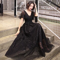 プラスサイズのイブニングドレスの女性 2025 新しい黒ロング V ネック高貴な気質パーティー痩身パーティードレス