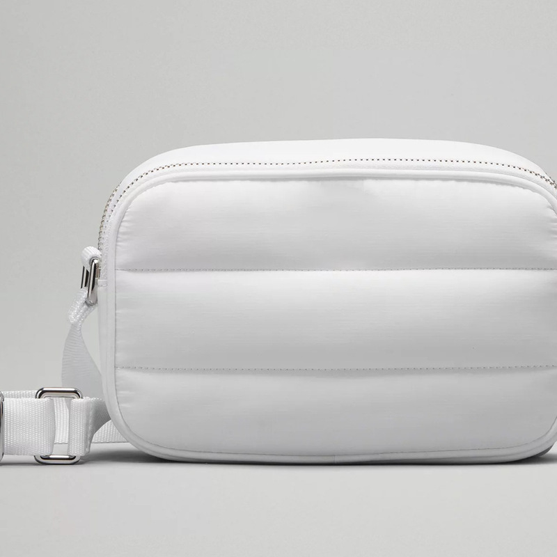 lulu Lemeng down shoulder bag 2023 autumn and winter women's simple elegant camera bag lulu lemon messenger bag