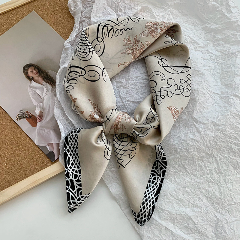 Bufanda de seda, bufanda cuadrada pequeña, sensación premium, nuevo estilo coreano, chal de seda de imitación dulce y fresco, bolso de flores, pañuelo en la cabeza, cinturón para el cabello