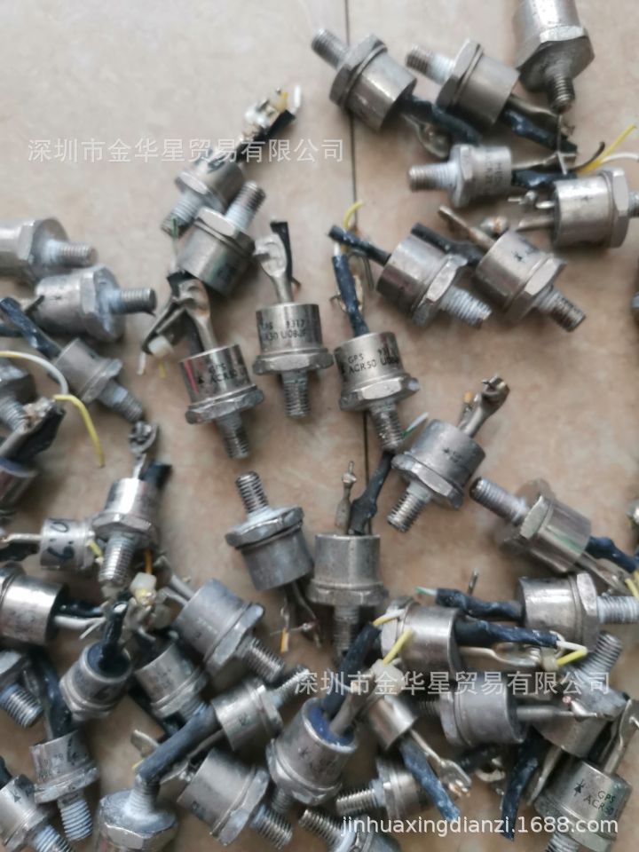 ACR44U12LE ACR44U14RE ACR50U08RE ACR50U14LE 可控硅晶匣管询价