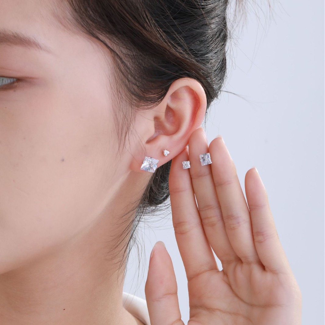 Xuping joyería de acero inoxidable tornillo torcedura hebilla pendientes cuadrados japonés y coreano personalidad de la moda azul pendientes de Gema artificial