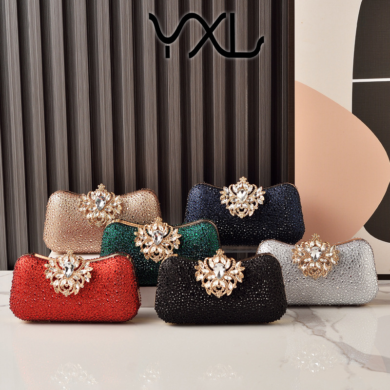 2025 bolsas de cena de diamante de lujo europeas y americanas vestidos de fiesta bolsas de mano de mujeres nobles cheongsam bolsas de fiesta de mujeres