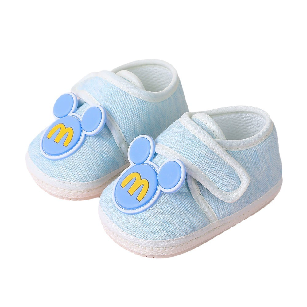 Поколение детских напольных туфель, весенне-Осенняя детская обувь для дома с мягкой подошвой, нескользящая прогулочная обувь