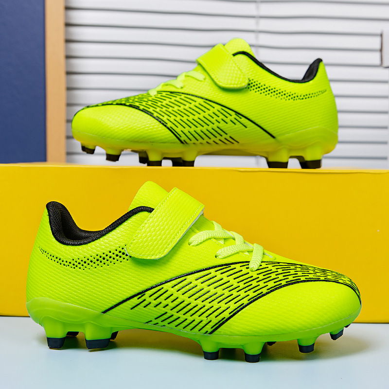 Fodboldstøvler til børn til kunstgræs træning_voghion.com