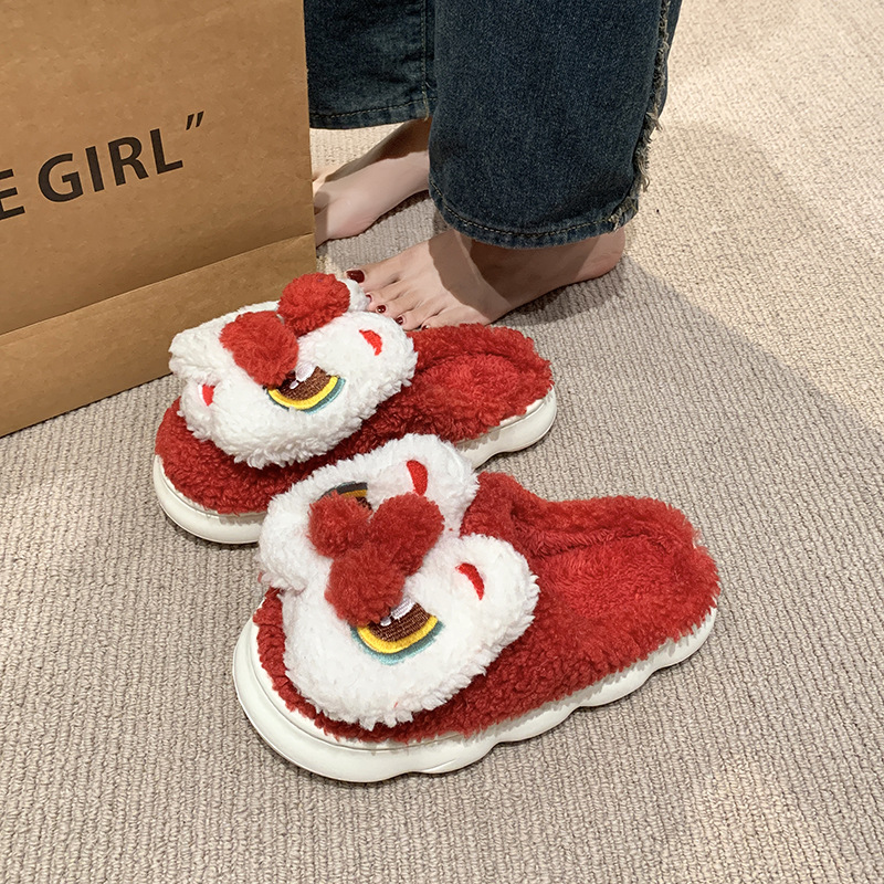 目を覚ますライオンの綿のスリッパの女性の冬のバッグと2024の新型の室内の民族の国の潮の保温のぬいぐるみのスリッパの冬