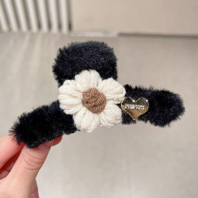 2026秋冬ミンクファー毛皮ヘアクリップ、高級感のある後頭部用大型シャーククリップ、ハート型キラキラ輝くダイヤモンド付き毛皮ヘアクリップ