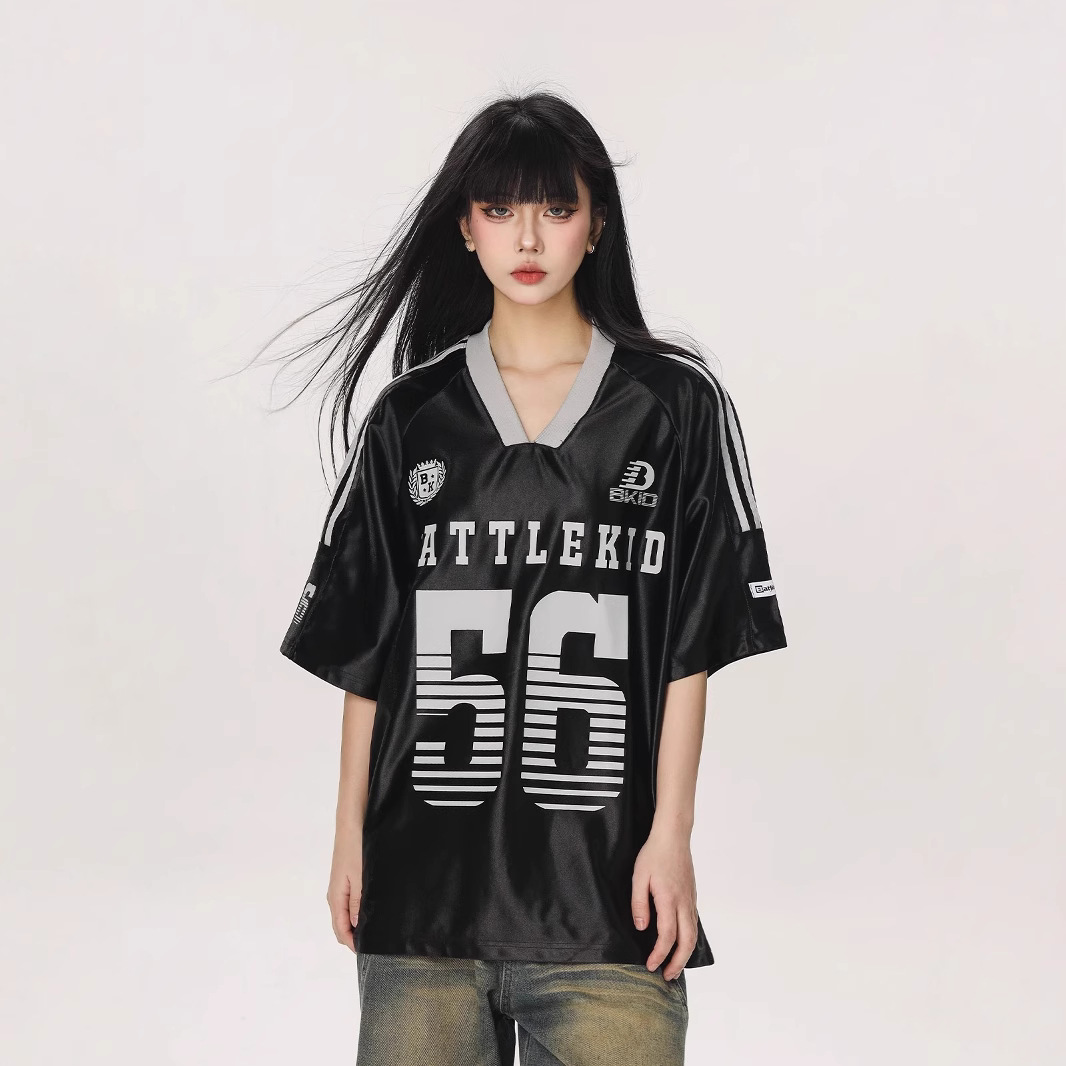American-style hiphop contrast V-shaped female print collar short sleeve T-shirt men's and women's loose all-match sports style jersey half sleeve trendy