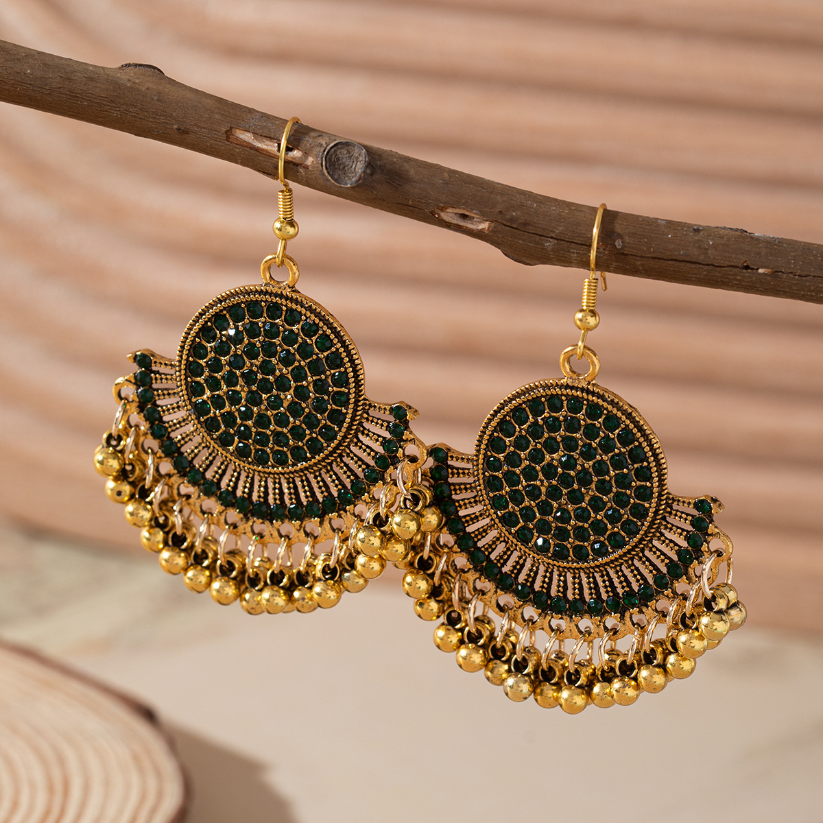 29g Weight Alloy Ear Needle Material Rhinestones Inlay Material Drop Earrings Classification 1 Pair Quantity Holiday, Travel, Daily Occasion Alloy Material Bell Pattern Women's Gender Plating Design Retro, Lady Style 1 Pair Retro Lady Bell Plating Alloy Rhinestones Drop Earrings 无