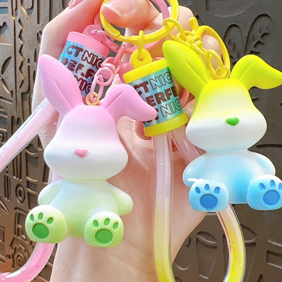 Accesorios llavero pequeño regalo moda gradiente creativo plegable conejo colgante lindo exquisito coche mochila