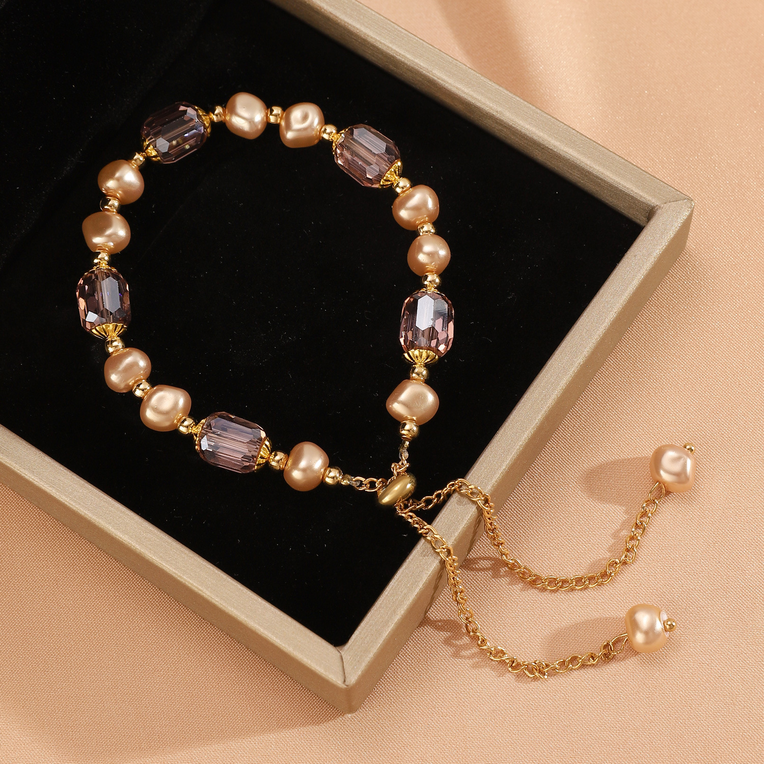 Braccialetto di perle viola in stile francese per donna, bracciale di cristallo di alta qualità con design di nicchia, gioielli per la migliore amica_voghion.com